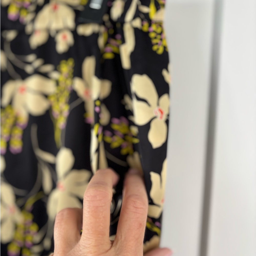 Cabi New Set Up Pants 6696 Black Floral Pull On Relaxed Fit High Waist Wide Leg - Picture 4 of 11